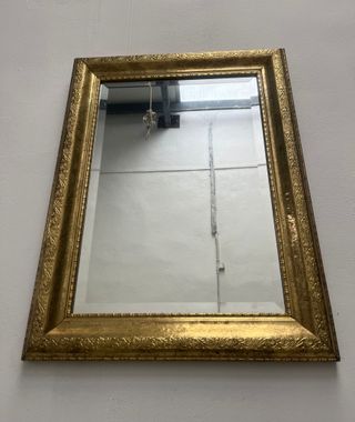 Espejo recubierto con metal en latón