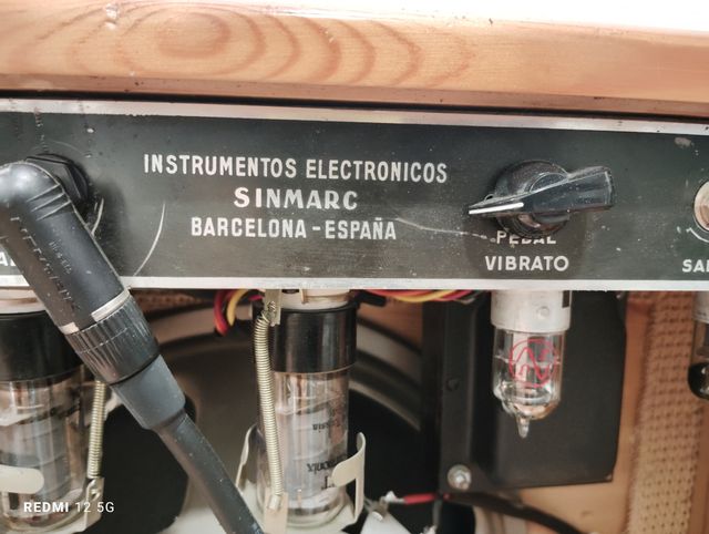 OFERTA Amp combo luthier base Sinmarc año 60/65 +-