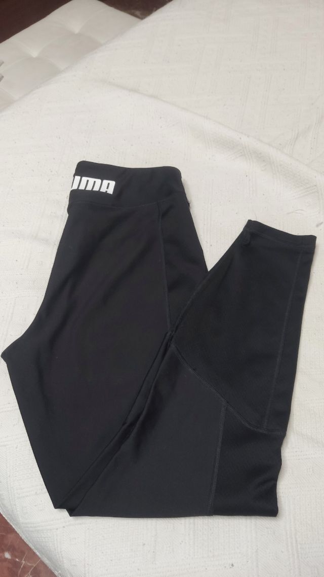Leggins negro de Puma 