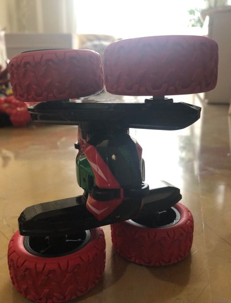 ¡Vendo Coche con Telemando Acrobático!