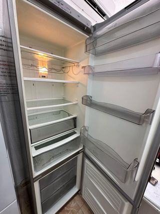 FRIGORÍFICO COMBI INOX