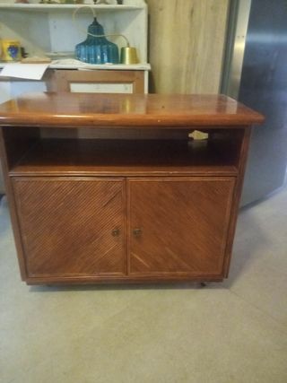 Mueble Mesa TV o Para Baño