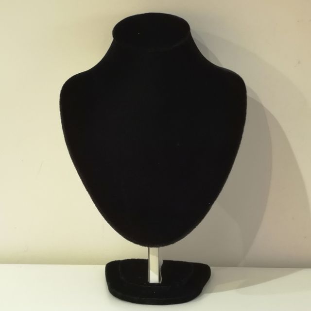 Exhibidor para collares