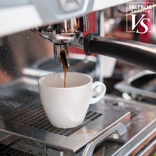 0573 - CAFETERIA BAR EN ALGIROS