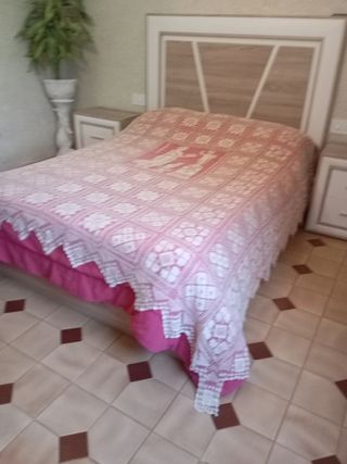 Colcha de red hecha amano