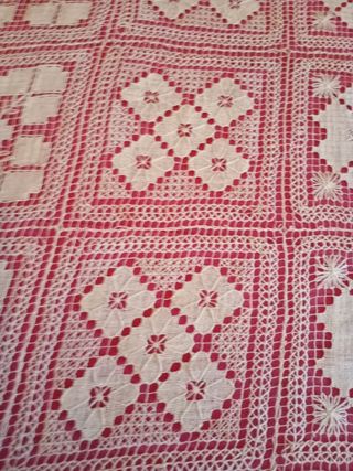 Colcha de red hecha amano