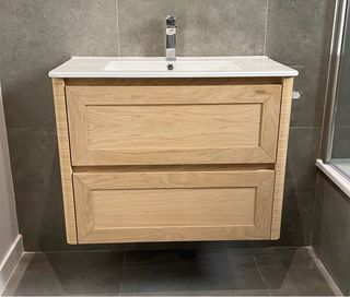 Mamparas y muebles de baño