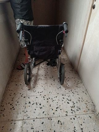 Silla de ruedas marca KARMA