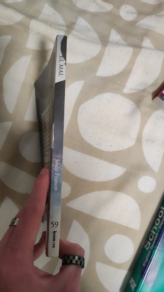 El mal libro en valenciano