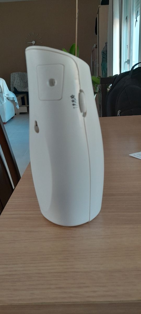 Dispensador ambientador airwick