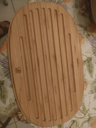 Portapane con coperchio/tagliere GUZZINI