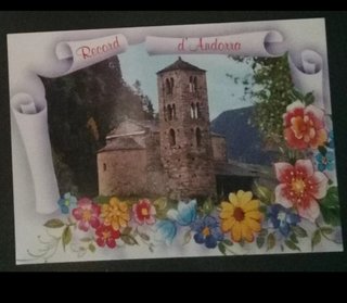 Postales, más de 900 piezas