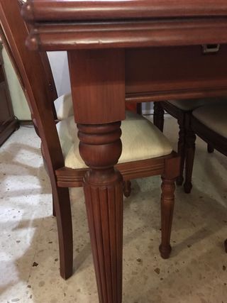 Mesa y silla provenzal