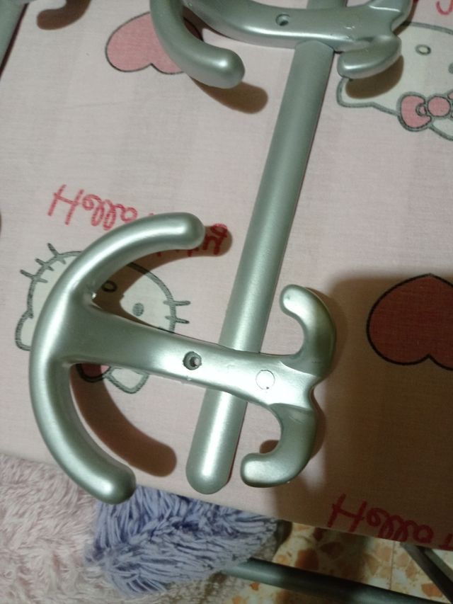 Appendiabiti da parete