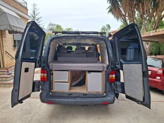 Volkswagen Transporter T5 2009