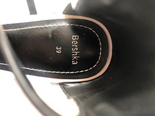 Sandalias Blancas y Plata (Talla 39)