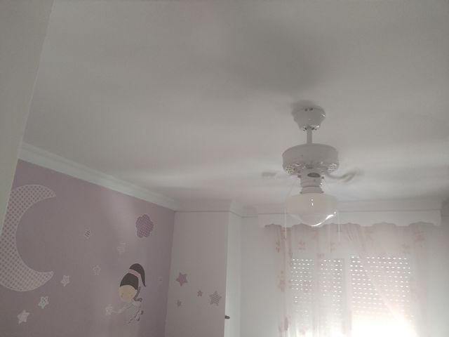 VENTILADOR DE TECHO BLANCO