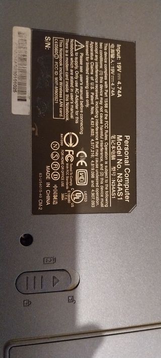 Portátil Acer ASPIRE 1410 y Airis