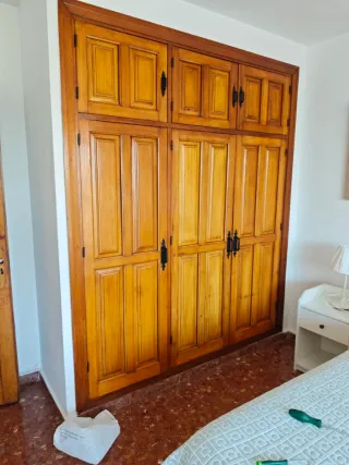 Pintor y alisador tapado de gotelé  profesional