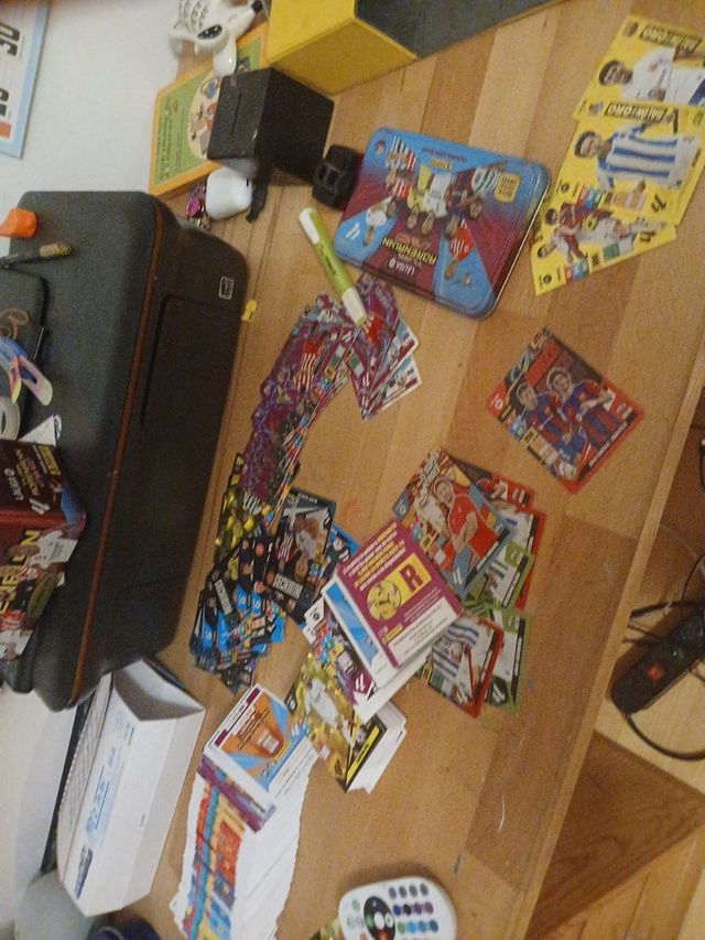 Cartas fútbol 24-25 adrenalyn laliga