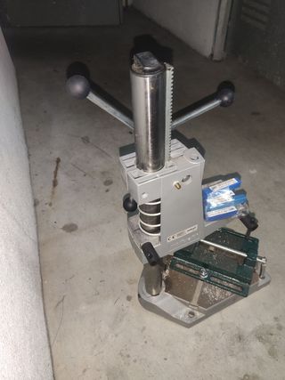 Soporte de columna para taladro wolfcraft