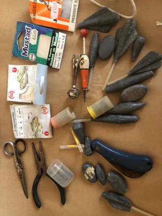 5 unidades  Cañas de pescar.