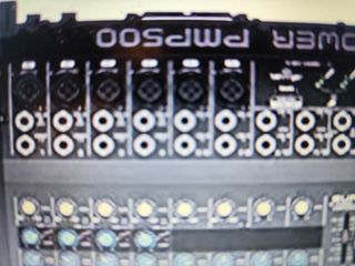 Mescladora autoamplificada