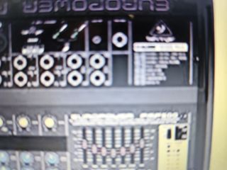 Mescladora autoamplificada