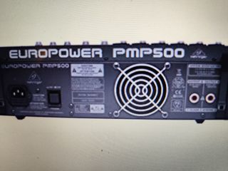 Mescladora autoamplificada