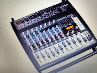 Mescladora autoamplificada