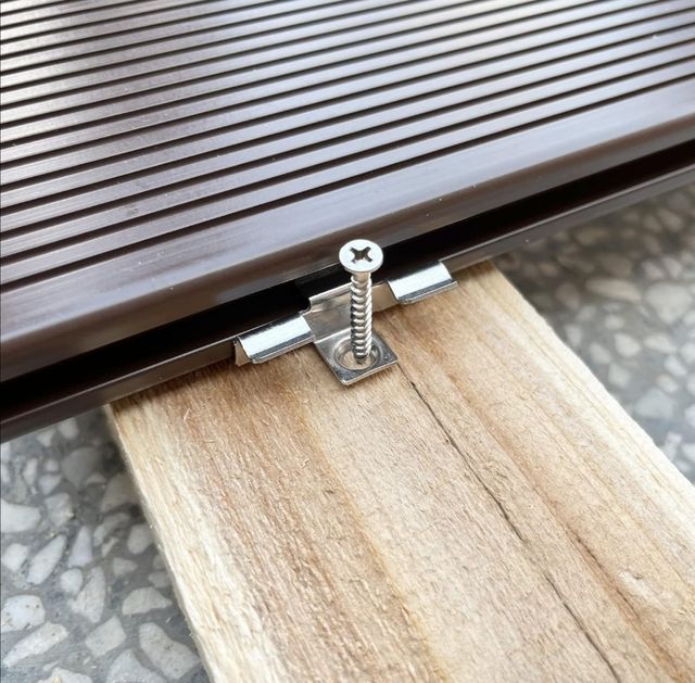 Clips fijación lamas composite