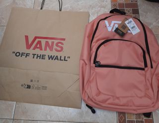 Mochila Nueva con etiquetas color Salmon