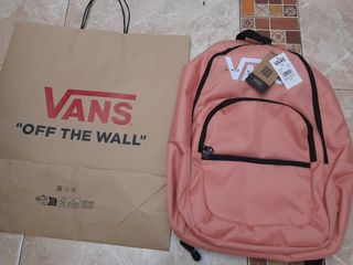 Mochila Nueva con etiquetas color Salmon