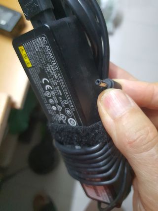 Cargador portátil fujitsu