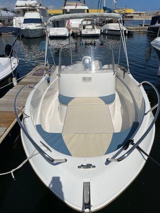 QUICKSILVER 525 Barco lancha pesca mercury