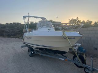 QUICKSILVER 525 Barco lancha pesca mercury
