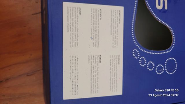 Stivaletto con zip ras