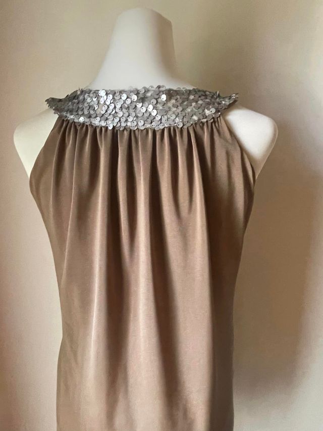 Abito L'Altra Moda cammello collo gioiello Tg 42