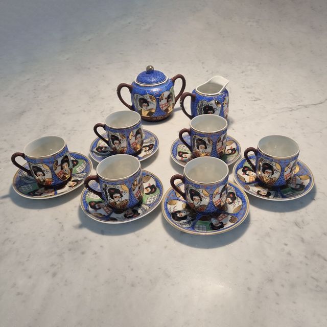 Set da tè vintage in porcellana