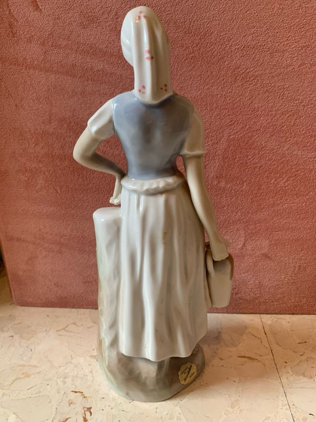 Figura de porcelana