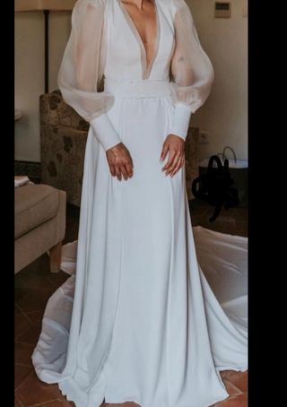 Vestido y sobrefalda de Novia. Franc Sarabia