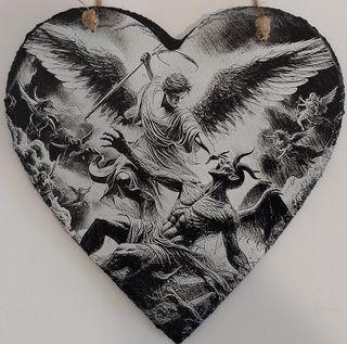 Quadro in ardesia inciso Satana contro un Angelo