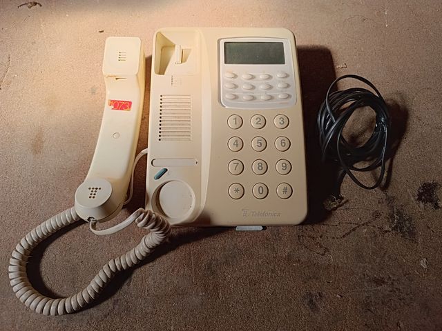 Teléfono antiguo Telefonica