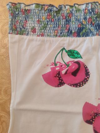 Maglietta taglia unica a fantasia ciliegie