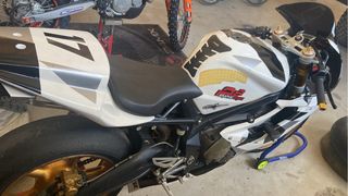 deposito triumph daytona 675