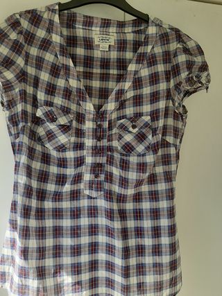 Camisa Levi's de cuadritos