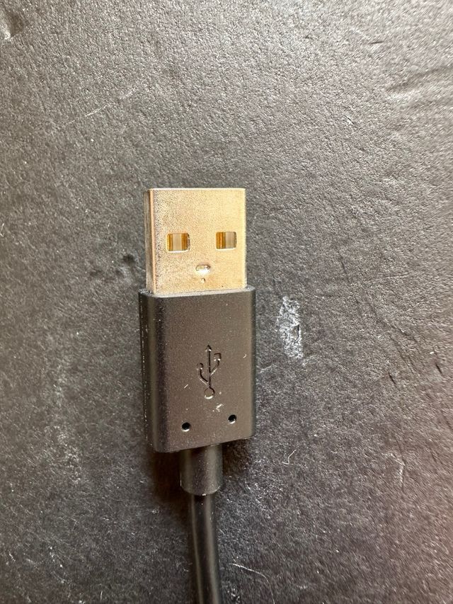 Cable de carga USB-C  Sony WF-1000XM4 XM5