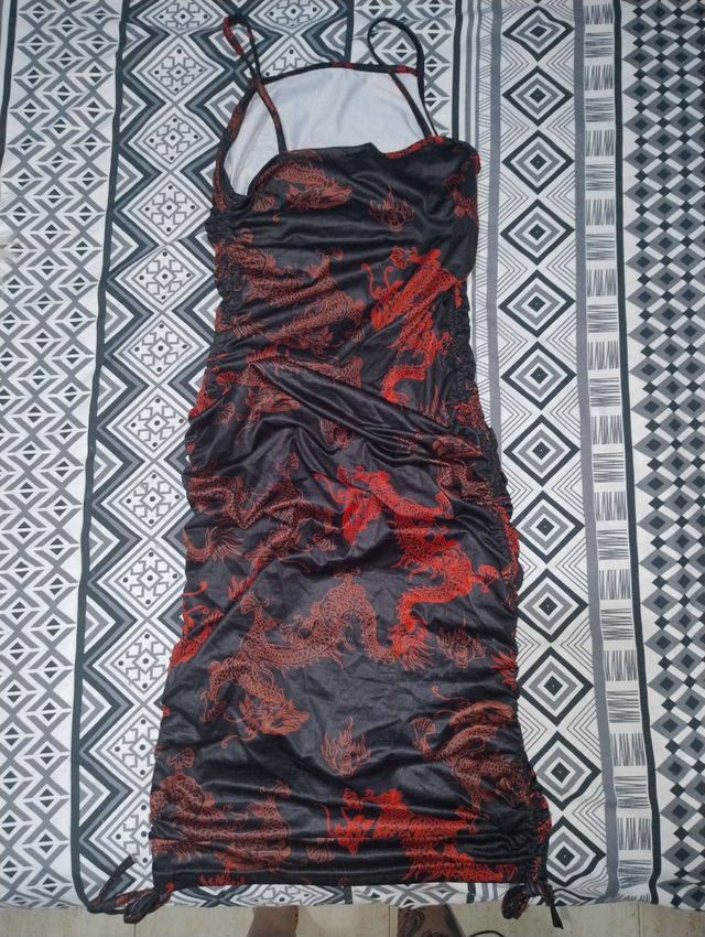 Vestido con tirantes