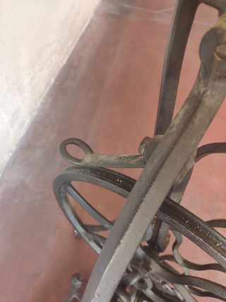 Pie máquina de coser SINGER