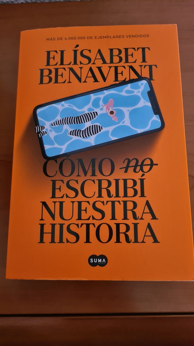 Libro "Cómo no escribí nuestra historia"